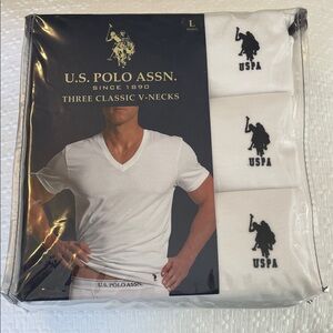 U.S. Polo Assn. V-Neck T-Shirts Men’s L White Classic Pack